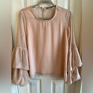 Spring and summer blouse, pale pink, medium, tulip sleeves